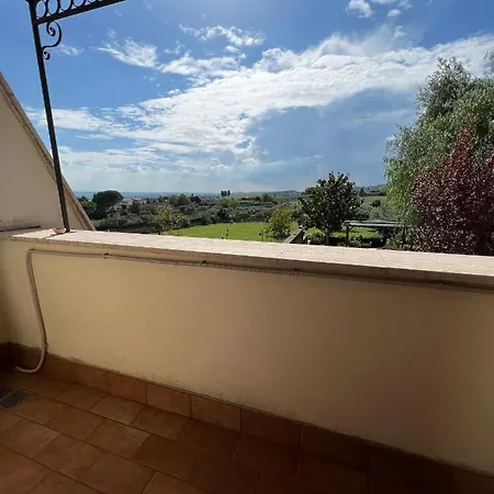 Bed and Breakfast L'albero Del Pepe Fiano Romano Esterno foto